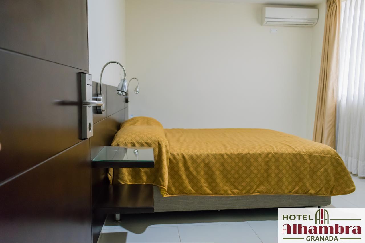 Hotel Alhambra Torre B Granada  Ngoại thất bức ảnh
