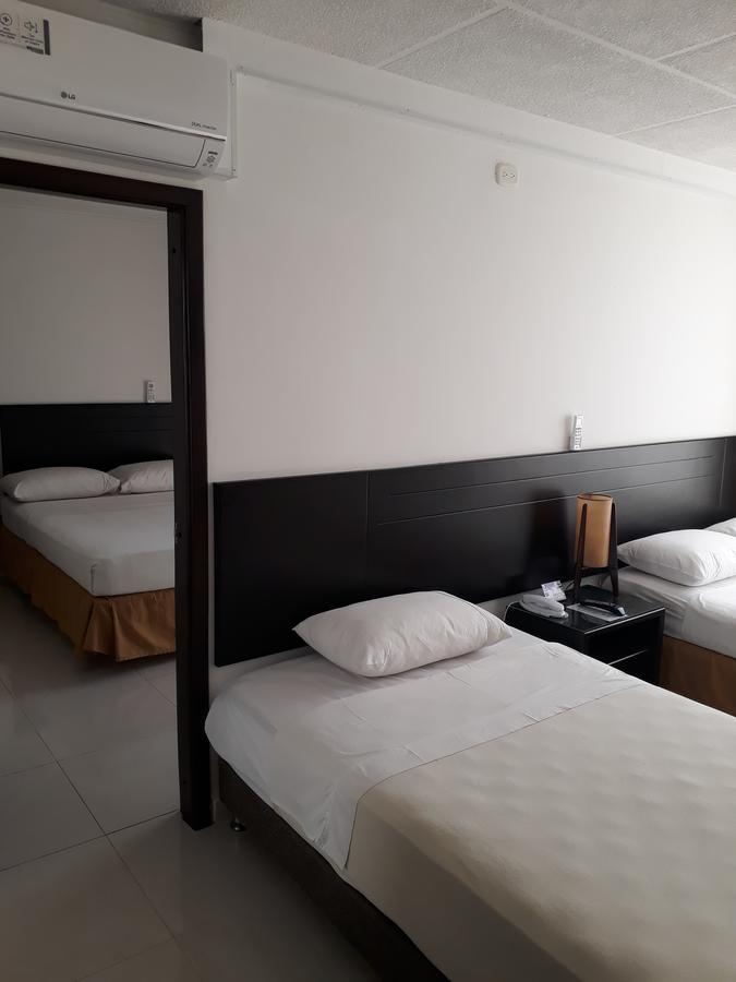 Hotel Alhambra Torre B Granada  Ngoại thất bức ảnh
